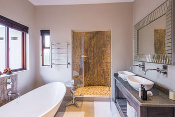 Am Lodge Hoedspruit Extérieur photo